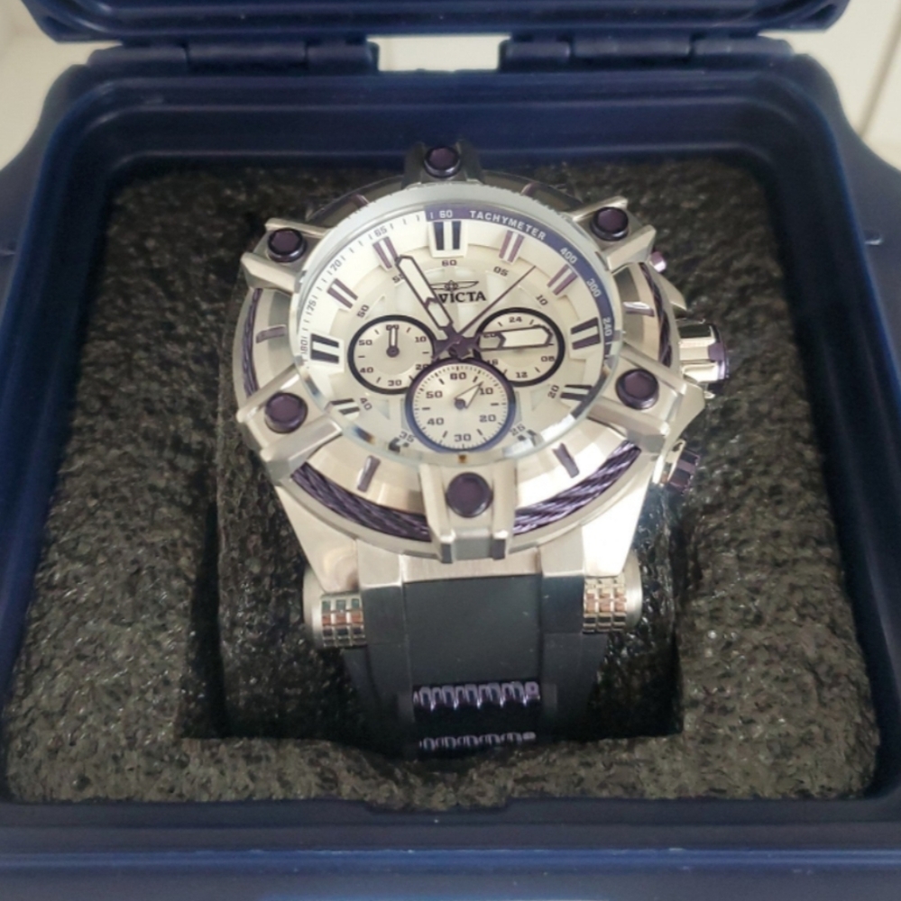 Invicta Bolt model #35748